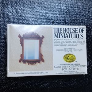 VINTAGE The House of Miniatures #42403